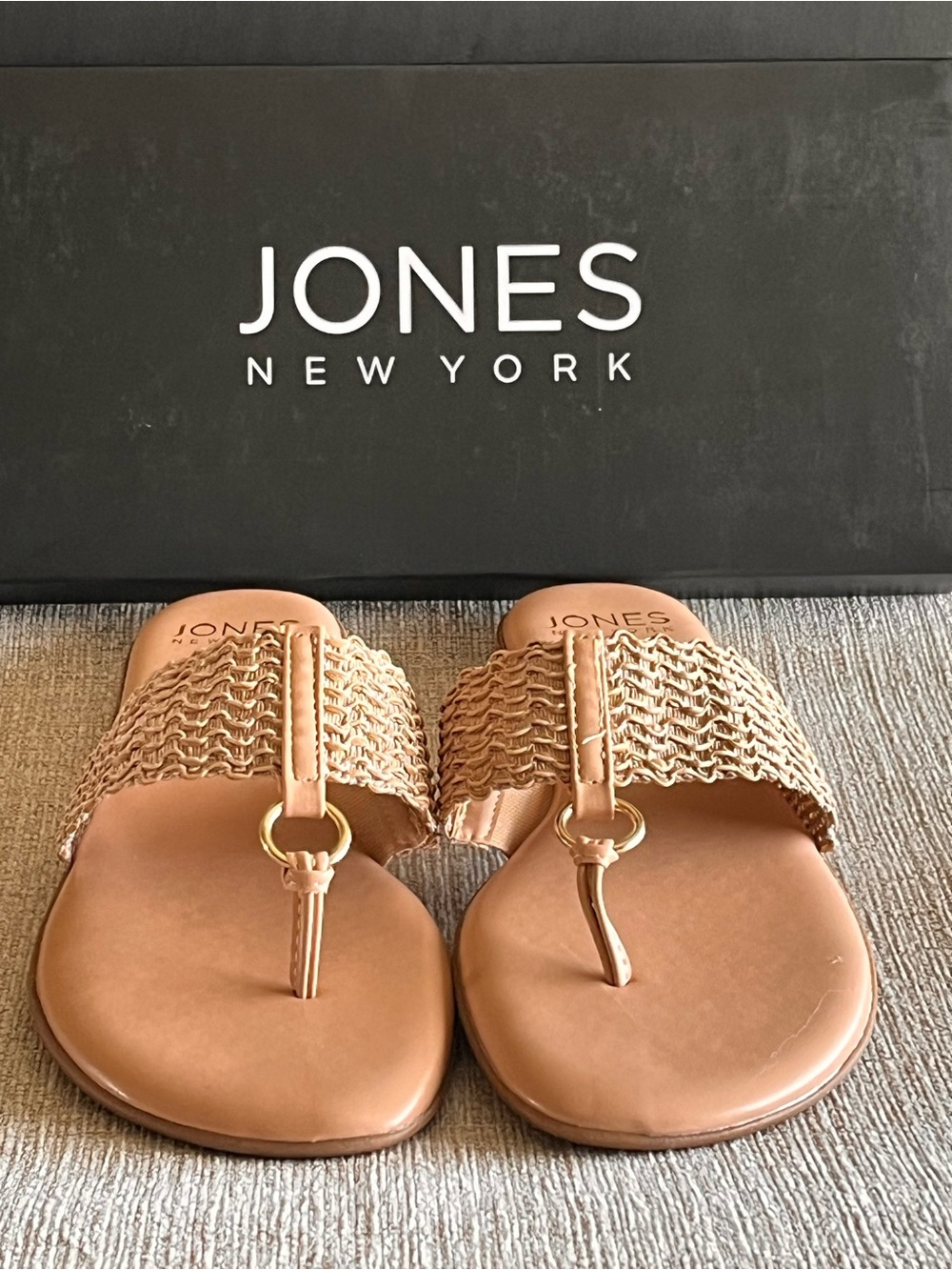 Jones New York Tan Braided Thong Slide Sandals with Gold Ring, NIB